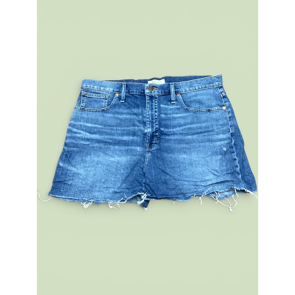 Madewell High-Rise Denim Shorts Medium Wash Raw Hem Size 32 Momcore